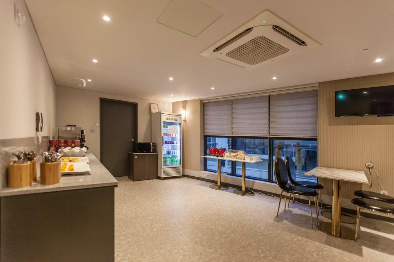 Brown-Dot Hotel Hadan Busan Exterior photo